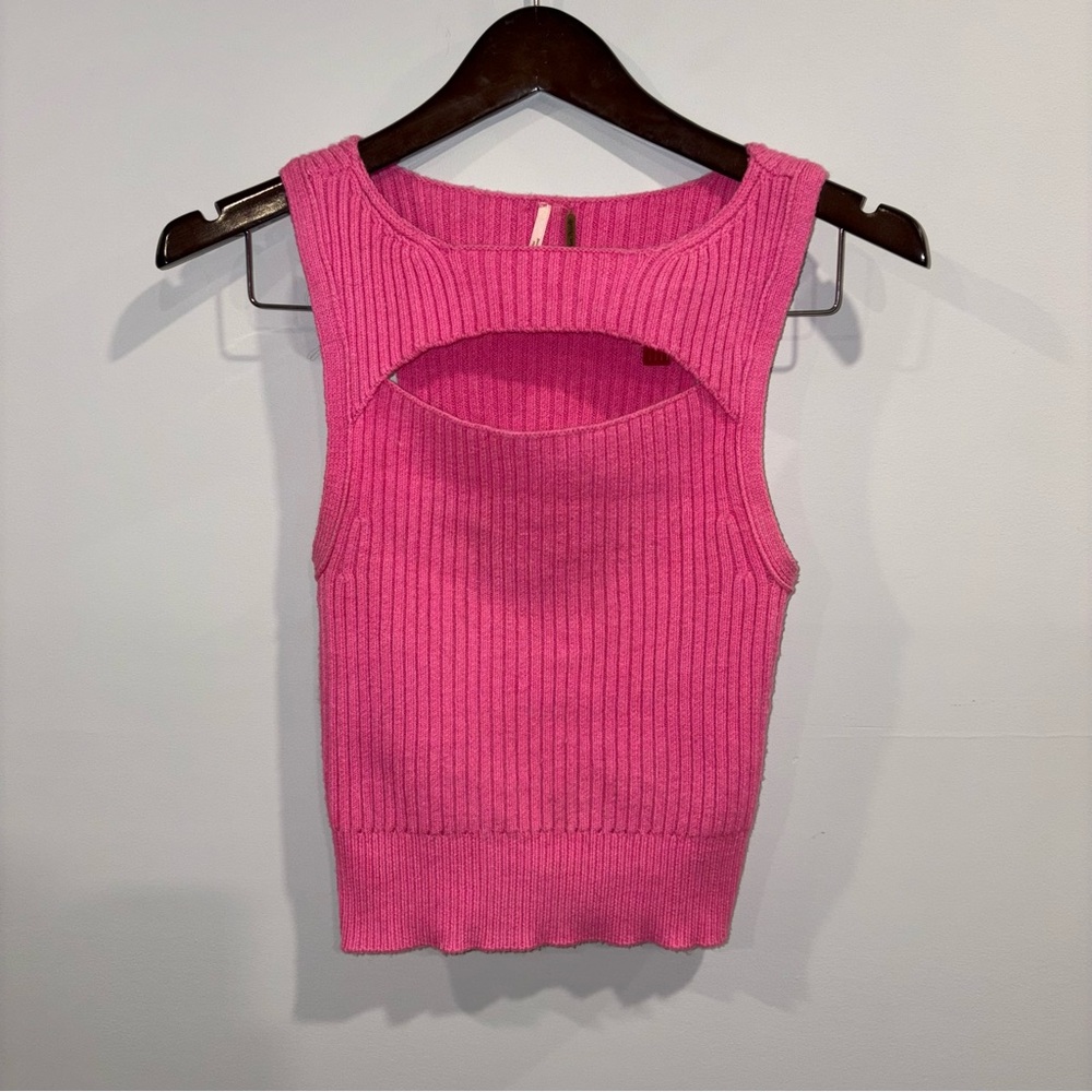 FREE PEOPLE- Pink Sleeveless Ribbed Knit Top